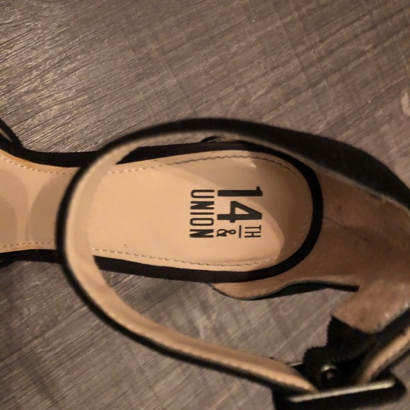 Cheetah print heels - Picture 5 of 5